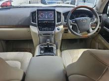 https://riyasewana.com/uploads/toyota-land-cruiser-111206076474.jpg