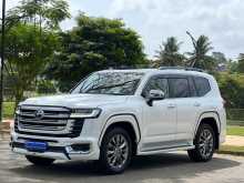 Toyota Land Cruiser LC 300 ZX 2024 SUV