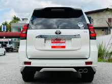 https://riyasewana.com/uploads/toyota-land-cruiser-111409304942.jpg