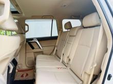 https://riyasewana.com/uploads/toyota-land-cruiser-111410536555.jpg