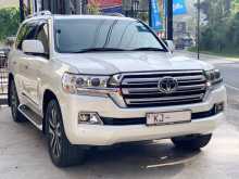 https://riyasewana.com/uploads/toyota-land-cruiser-1115101112.jpg