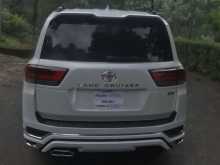 https://riyasewana.com/uploads/toyota-land-cruiser-111727464802.jpg