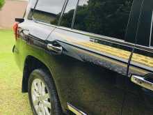 https://riyasewana.com/uploads/toyota-land-cruiser-113001122603.jpg