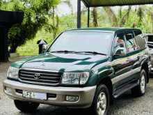 Toyota Land Cruiser Sahara 100 1998 SUV