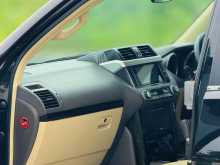 https://riyasewana.com/uploads/toyota-land-cruiser-116530022543.jpg