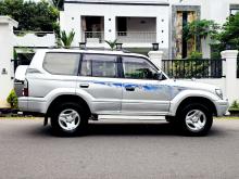 https://riyasewana.com/uploads/toyota-land-cruiser-121256346033.jpg