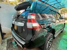 https://riyasewana.com/uploads/toyota-land-cruiser-1216114524501.jpg