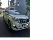 https://riyasewana.com/uploads/toyota-land-cruiser-1221712132.jpg