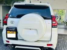 https://riyasewana.com/uploads/toyota-land-cruiser-13103509543.jpg