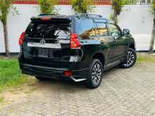 https://riyasewana.com/uploads/toyota-land-cruiser-13114555563.jpg