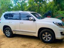 https://riyasewana.com/uploads/toyota-land-cruiser-1313363117954.jpg