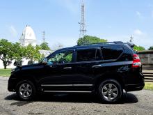 https://riyasewana.com/uploads/toyota-land-cruiser-1418245517075.jpg