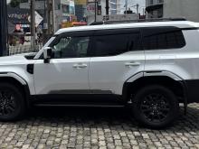 https://riyasewana.com/uploads/toyota-land-cruiser-147025617915.jpg