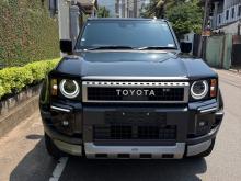Toyota Land Cruiser Prado 2025 SUV