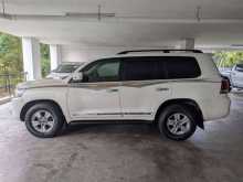 https://riyasewana.com/uploads/toyota-land-cruiser-15850094792.jpg