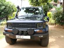 Toyota LAND CRUISER BOX PRADO BJ 75 1986 SUV