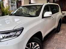 https://riyasewana.com/uploads/toyota-land-cruiser-161307484872.jpg