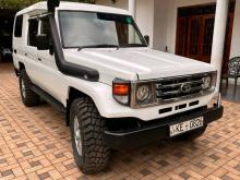 Toyota Land Cruiser 2005 SUV