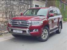 Toyota Land Cruiser VX V8 2013 SUV