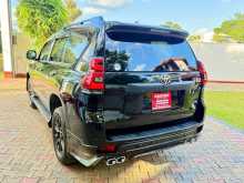 https://riyasewana.com/uploads/toyota-land-cruiser-171000264763.jpg