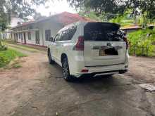 https://riyasewana.com/uploads/toyota-land-cruiser-17115546602.jpg