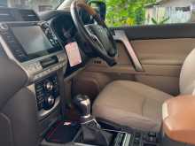https://riyasewana.com/uploads/toyota-land-cruiser-17115546603.jpg