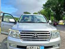 Toyota Land Cruiser 2010 SUV
