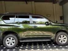 https://riyasewana.com/uploads/toyota-land-cruiser-17180110516.jpg