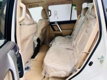 https://riyasewana.com/uploads/toyota-land-cruiser-181231276976.jpg