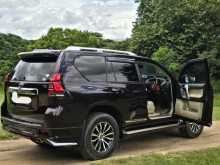 https://riyasewana.com/uploads/toyota-land-cruiser-18155832454.jpg