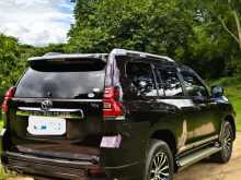 https://riyasewana.com/uploads/toyota-land-cruiser-18155832602.jpg