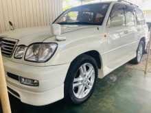 Toyota Land Cruiser 2000 SUV