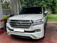 Toyota Land Cruiser Sahara VX V8 2017 SUV