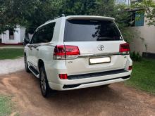 https://riyasewana.com/uploads/toyota-land-cruiser-18274417073.jpg