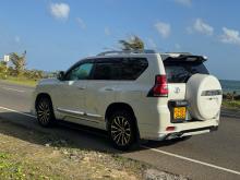 Toyota Land Cruiser Prado 2017 SUV