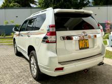 https://riyasewana.com/uploads/toyota-land-cruiser-19520117416.jpg