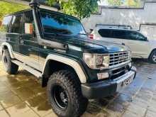 Toyota Land Cruiser 70 1987 SUV