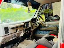 https://riyasewana.com/uploads/toyota-land-cruiser-1987-1721531312573.jpg