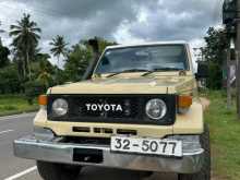 https://riyasewana.com/uploads/toyota-land-cruiser-1987-2321582512112.jpg