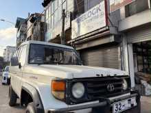 Toyota Land Cruiser 1988 SUV