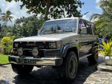 https://riyasewana.com/uploads/toyota-land-cruiser-1990-1213014512702.jpg
