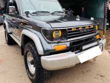 Toyota Land Cruiser BOX Prado LJ79 1991 SUV