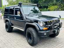 https://riyasewana.com/uploads/toyota-land-cruiser-1991-2920111712051.jpg
