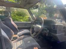 https://riyasewana.com/uploads/toyota-land-cruiser-1992-1110534612943.jpg