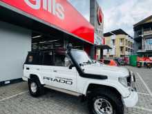 https://riyasewana.com/uploads/toyota-land-cruiser-1995-814545412174.jpg