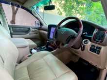 https://riyasewana.com/uploads/toyota-land-cruiser-1998-1719553612684.jpg