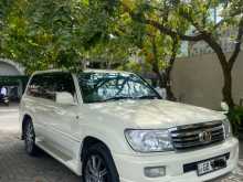 https://riyasewana.com/uploads/toyota-land-cruiser-1998-1719553612912.jpg