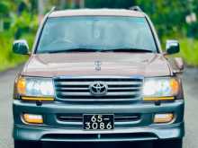 Toyota Land Cruiser 1998 SUV