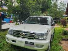 Toyota Land Cruiser Sahara 100 1998 SUV