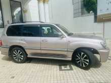 Toyota Land Cruiser Sahara 101 1998 SUV
